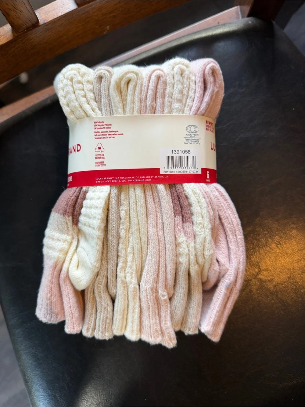 NWT Lucky Brand Super Soft Boot Socks